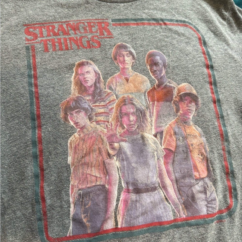 Old Navy Gray Stranger things tee-shirt